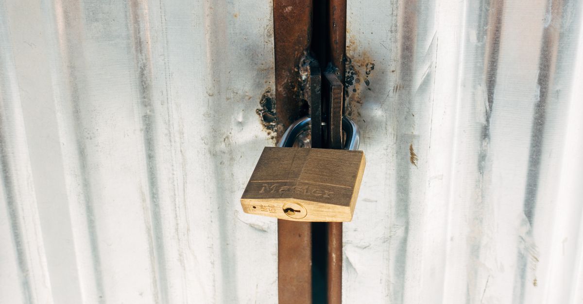 Things to Check and Ask Before You Call a Locksmith — Jemmy Locksmith